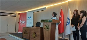 Aksaray Üniversitesinde Gazze’de eğitim ve Filistin şiirleri konuşuldu