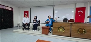 PROF. DR. ROZİBİ XOJİEVA’DAN DUTAR DİNLETİSİ 
