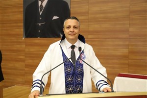 ASÜ Fen-Edebiyat Fakültesinde mezuniyet heyecanı yaşandı