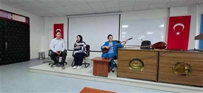 PROF. DR. ROZİBİ XOJİEVA’DAN DUTAR DİNLETİSİ 